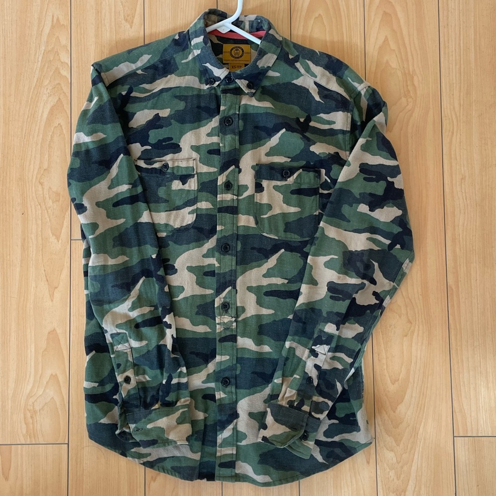 CAMO: cute shirt